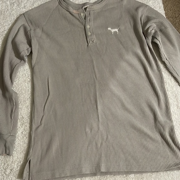 Sweater - Picture 2 of 4